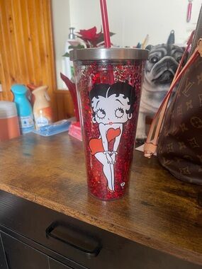 Never used Betty Boop Red Glitter Tumbler with Straw11 inches